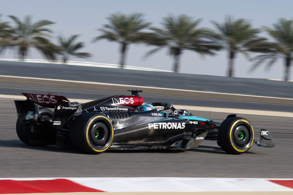 Formel 1 George Russell Mercedes Bahrain Test 2024
