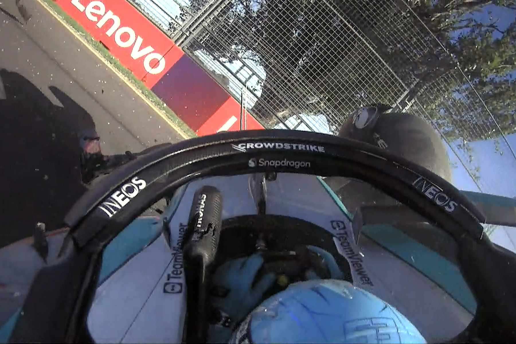 Formel 1 George Russell Mercedes Crash Australien 2024