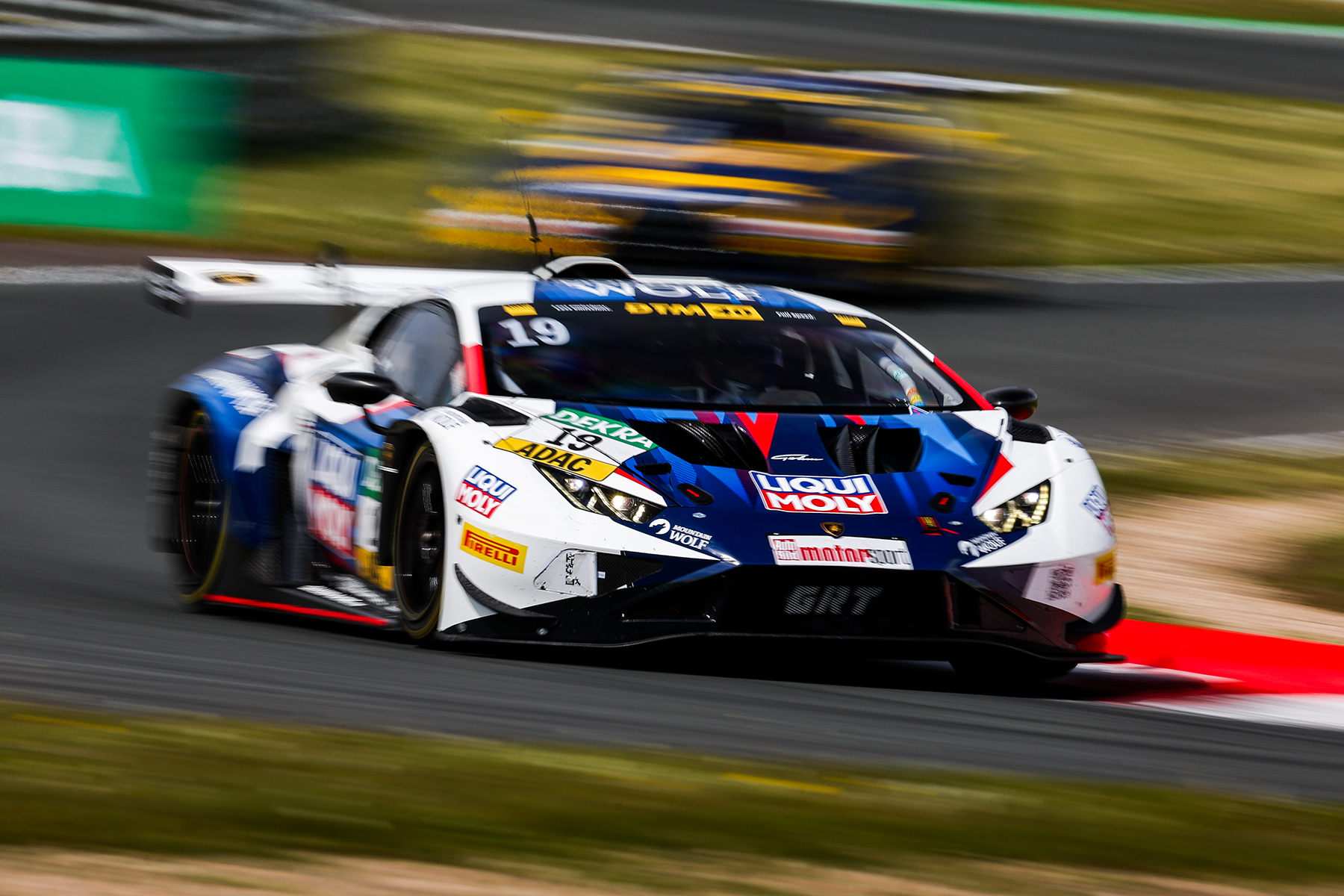 DTM Luca Engstler Lamborghini Oschersleben 2024
