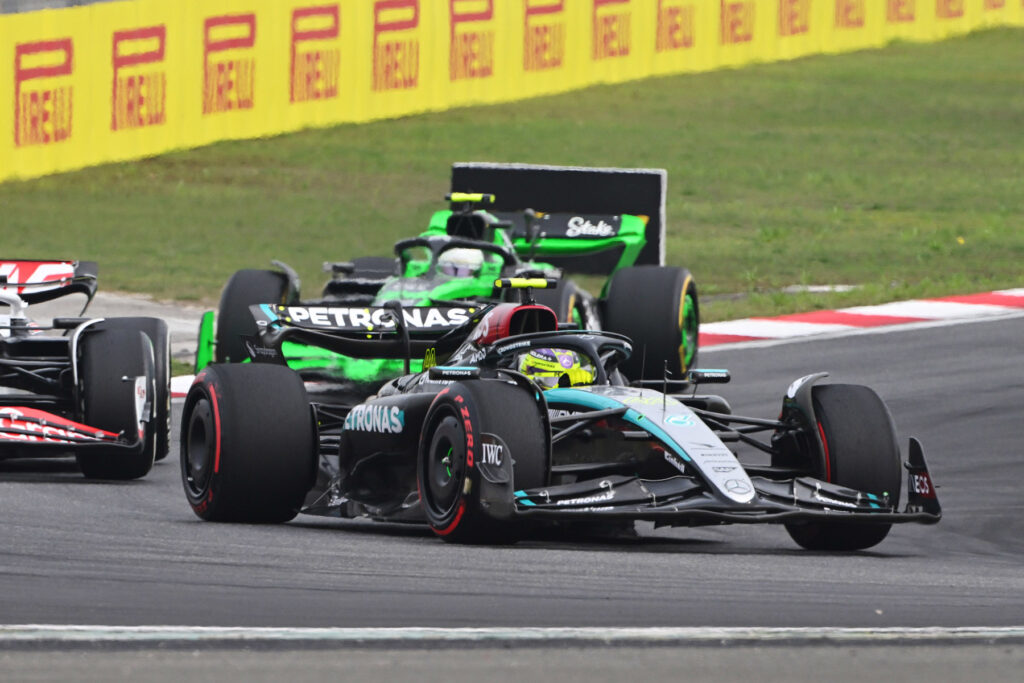 Formel 1 Lewis Hamilton Mercedes China 2024