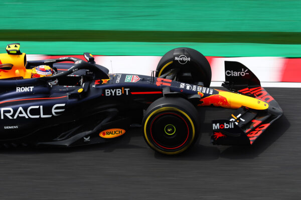 Formel 1 Sergio Perez Red Bull Suzuka 2024