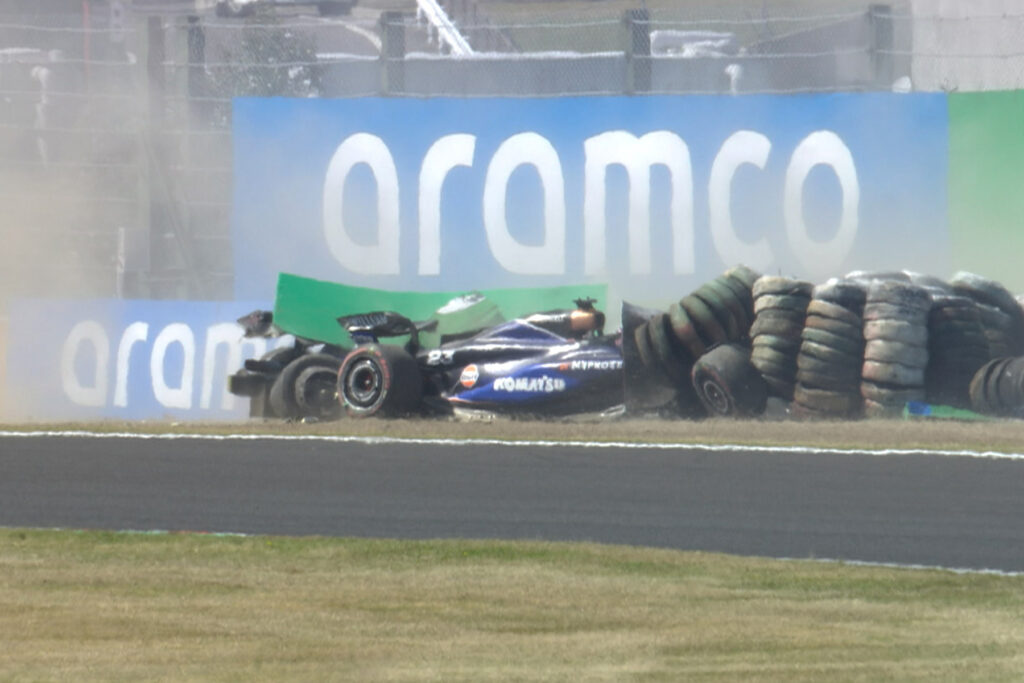 Formel 1 Ricciardo Albon Crash Suzuka 2024