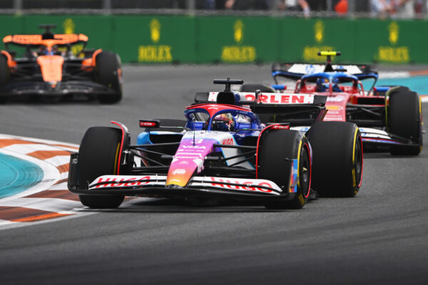 Formel 1 Daniel Ricciardo Racing Bulls Miami 2024