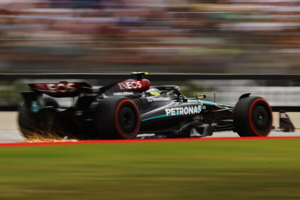 Formel 1 Lewis Hamilton Mercedes Spanien 2024