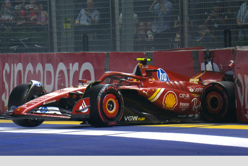 Formel 1 Sainz Ferrari Crash Singapur 2024