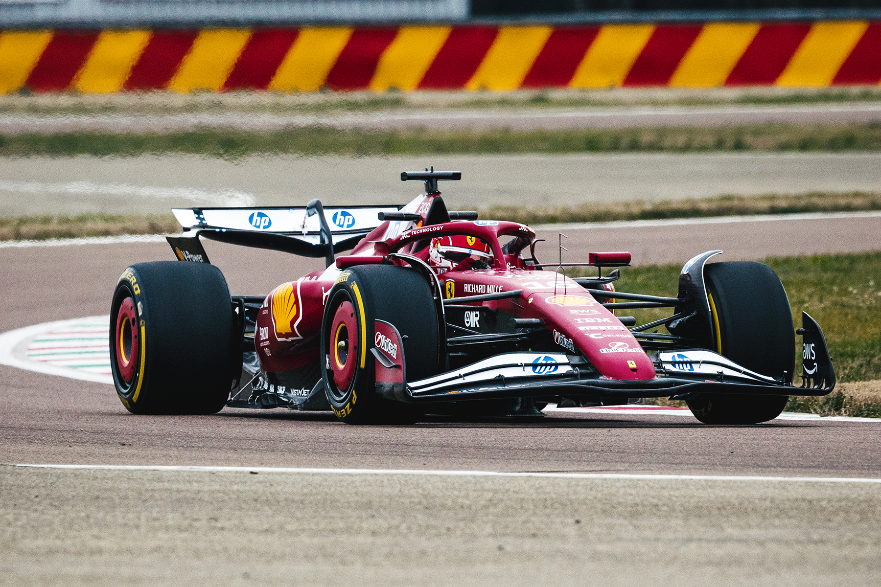Formel 1 Ferrari SF 25 Shakedown 2025