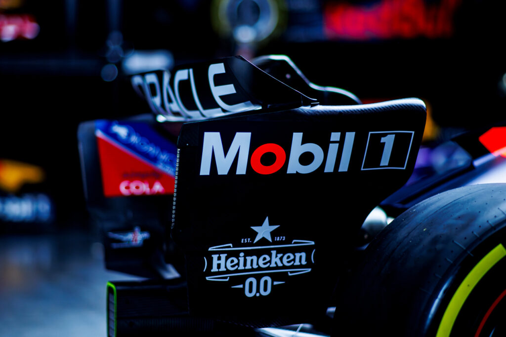 Formel 1 Red Bull RB21 2025