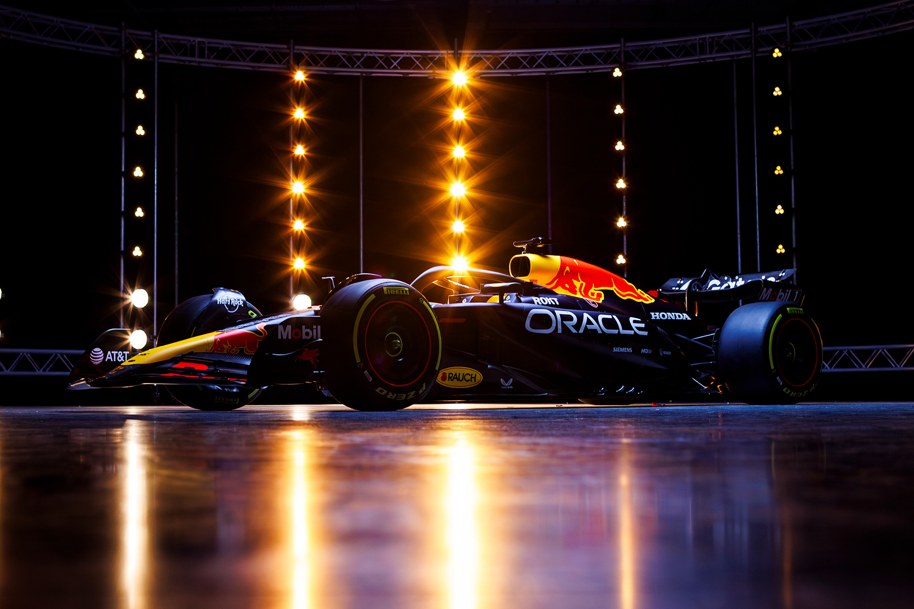 Formel 1 Red Bull RB21 2025