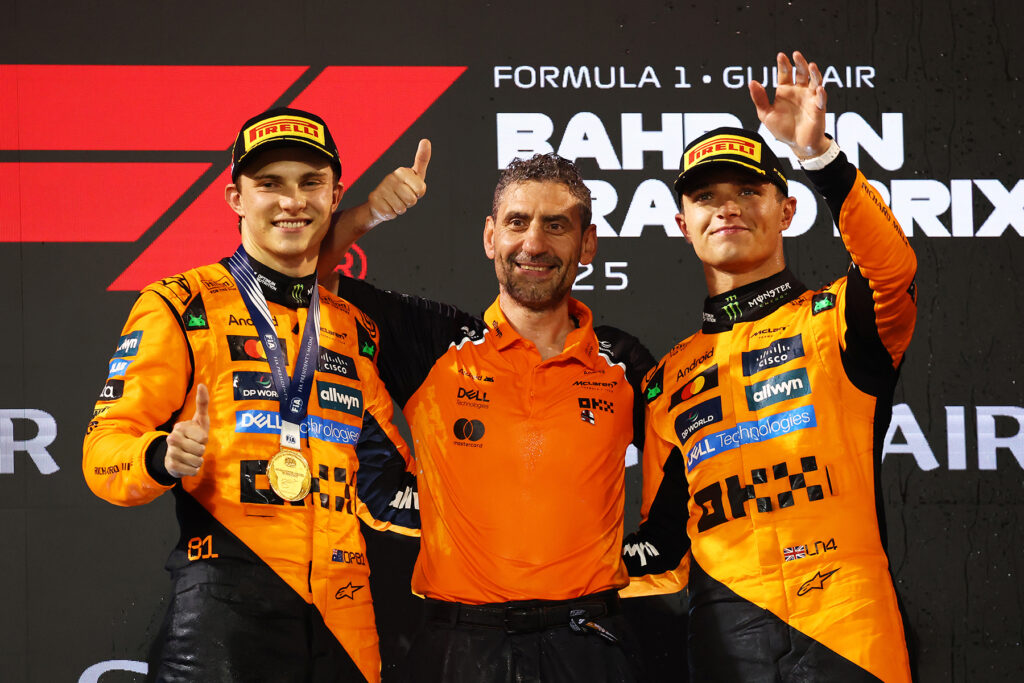 Formel 1 Oscar Piastri Lando Norris McLaren Bahrain Sieger 2025