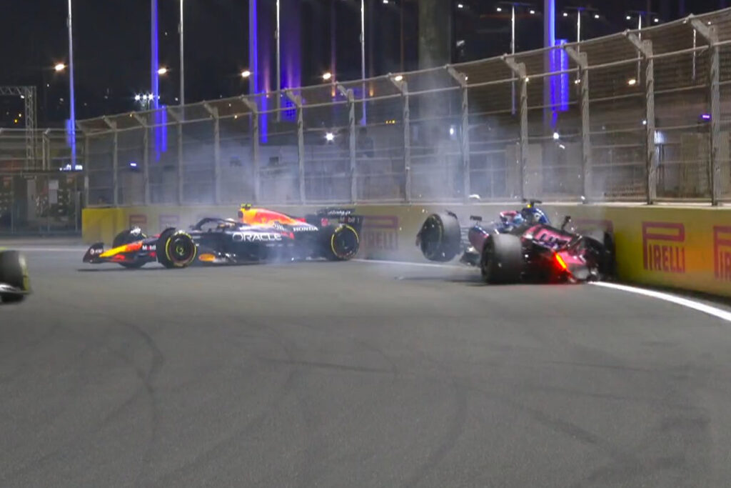Formel 1 Start Crash Tsunoda Gasly Saudi Arabien 2025