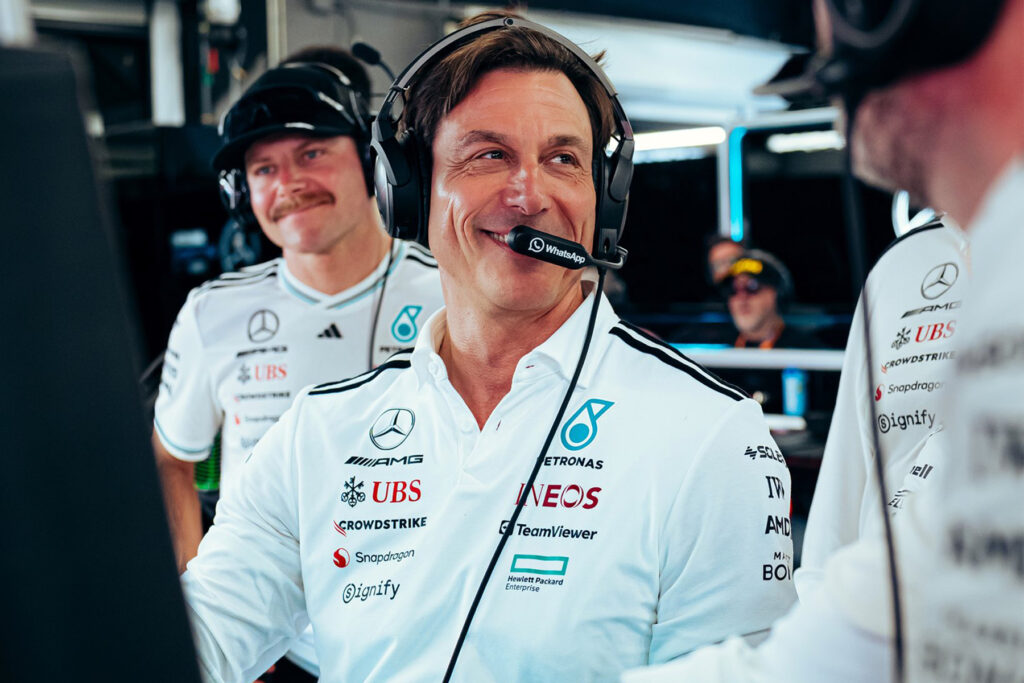 Formel 1 Toto Wolff Mercedes Barcelona 2025