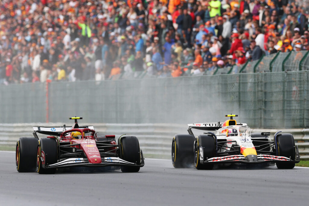 Formel 1 Lewis Hamilton Ferrari überholt Liam Lawson Spa