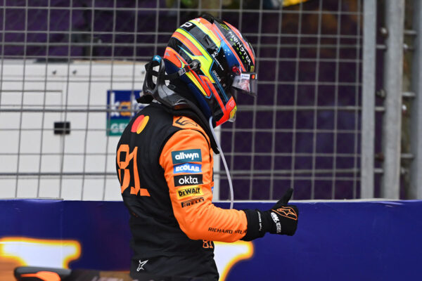 Formel 1 Piastri McLaren Baku Aserbaidschan 2025