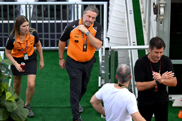 Formel 1 Zak Brown McLaren USA GP in Austin nach dem Sprint Crash 2025