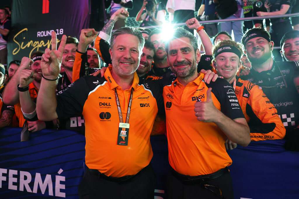 Formel 1 Zak Brown und Andrea Stella McLaren Singapur 2025