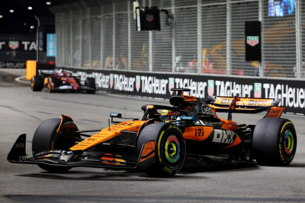 Formel 1 Oscar Piastri McLaren Singapur 2025