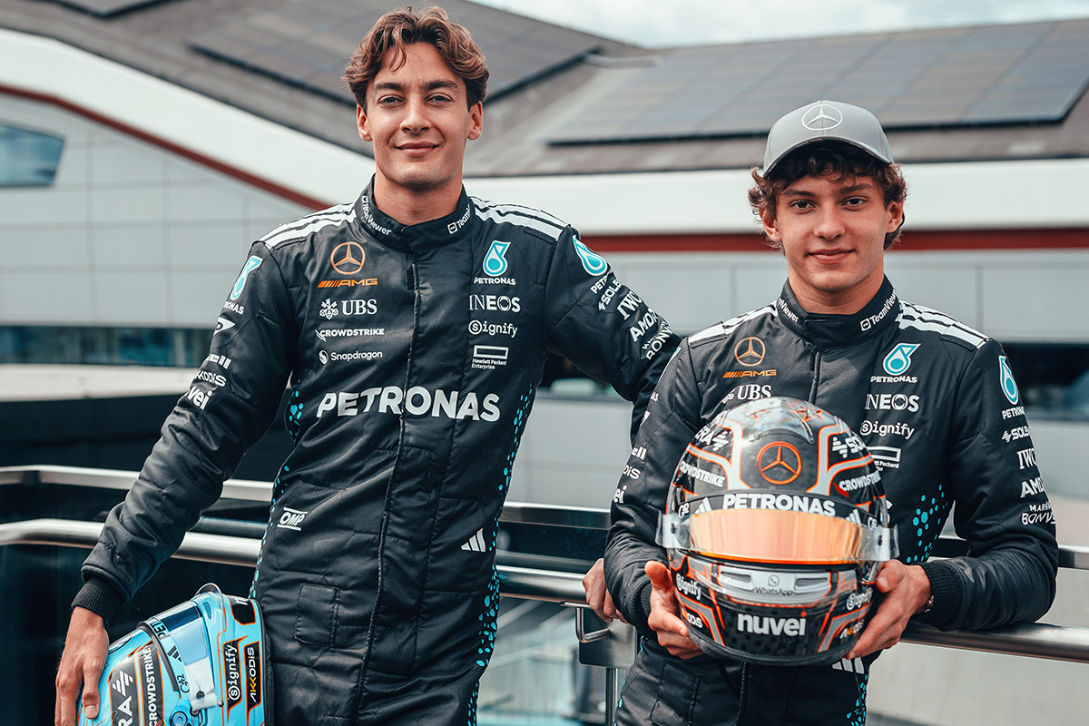 Formel 1 George Russell und Kimi Antonelli Mercedes 2025