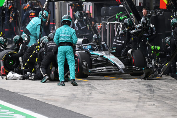 Formel 1 George Russell Mercedes Pit Stop 2025