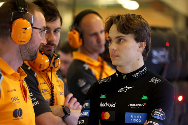 Formel 1 Oscar Piastri McLaren Abu Dhabi 2025