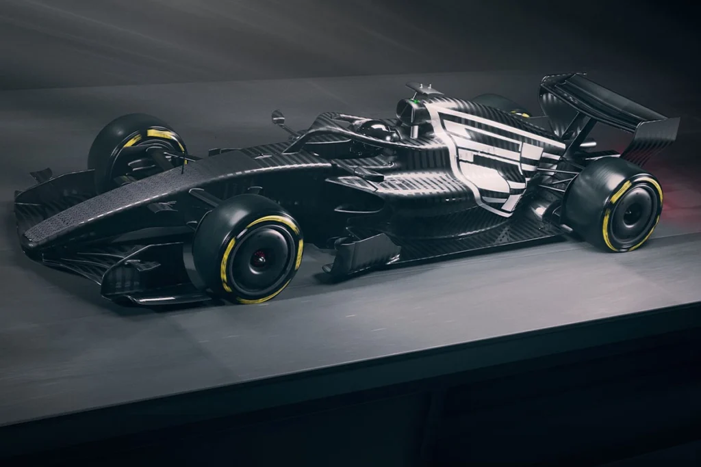 Cadillac Sonderlackierung Barcelona Testfahrten 2026, Credit: Cadillac