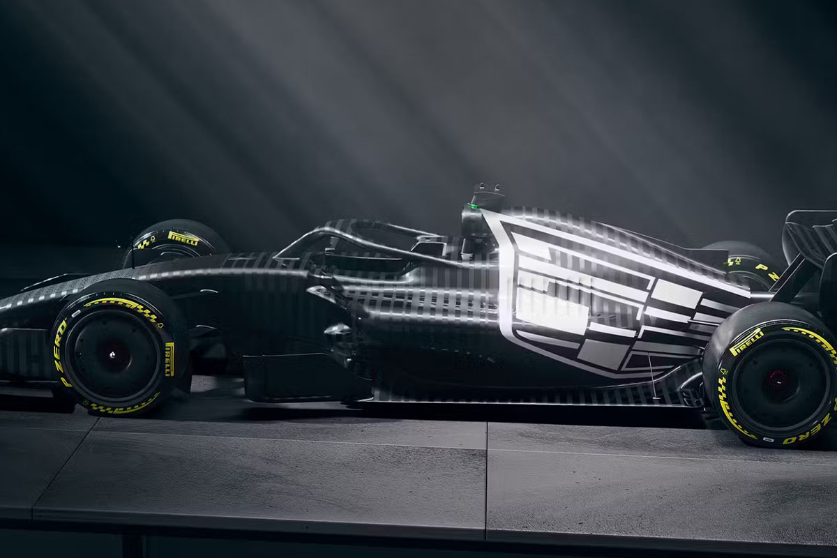 Formel 1 Cadillac 2026, Testfahrten Sonderlackierung, Credit: Cadillac