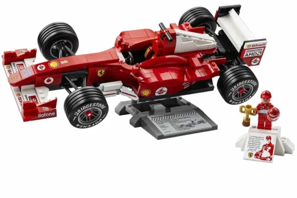 Michael Schumacher, Ferrari F2004 LEGO, Credit: Ferrari