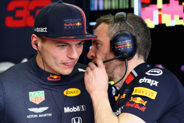 Max Verstappen, Lee Stevenson, Credit: Red Bull Content Pool
